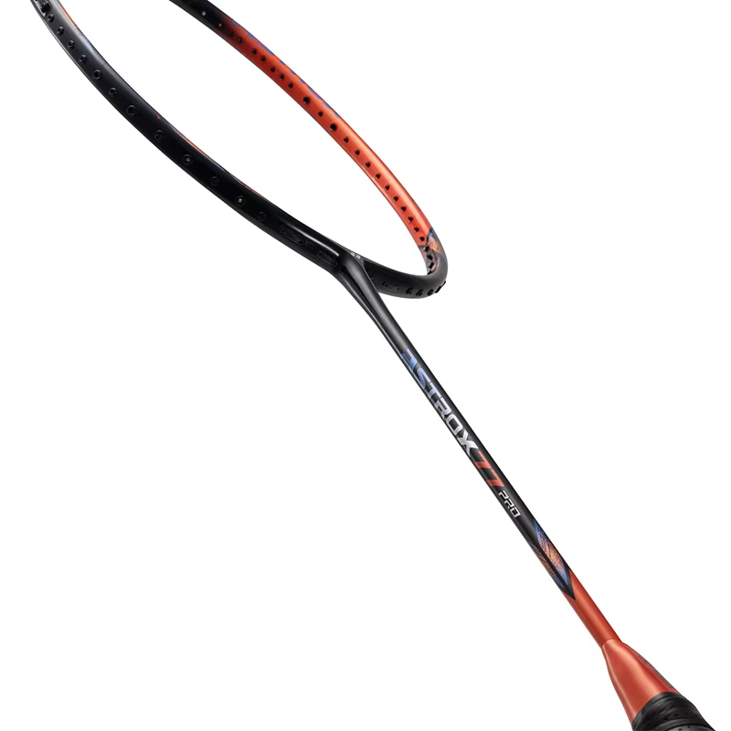 YONEX Astrox Series ASTROX 77  - đánh giá và giá Badminton Yonex Nanoflare